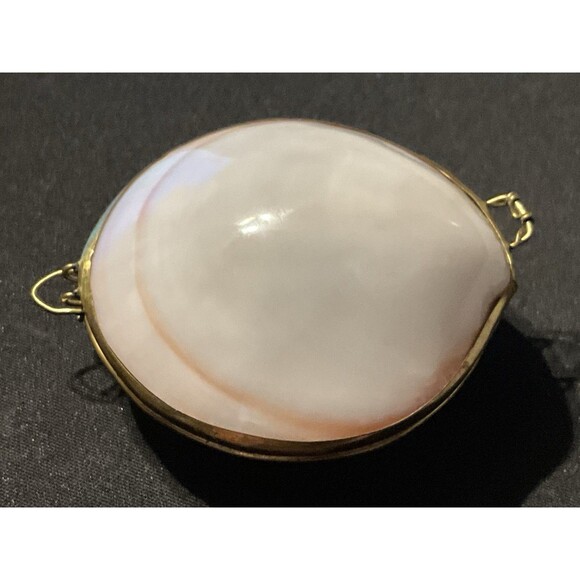 Vintage Real Shell Box, Hnad MadeOpens/Closes Very Tight Gold Tone Wrapped - Picture 2 of 7
